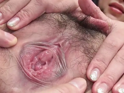 Manaka's Ultimate Pussy Exploration Guide: A Steamy Erotic Adventure