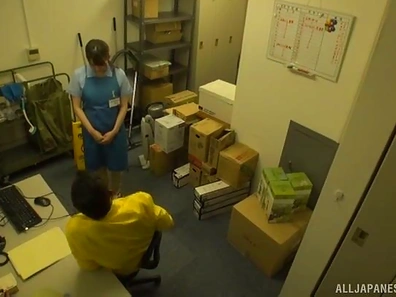 Seductive Boss Calls Coworker Over For Dirty Blowjob Action