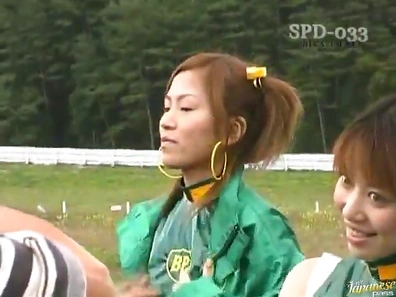 Sizzling Race Queens Show Off Their Best Assets in Fiery Action