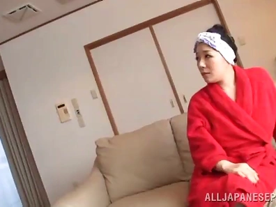 Sultry Japanese Housewife Fingers Her Pussy Until She Climaxes Hardly