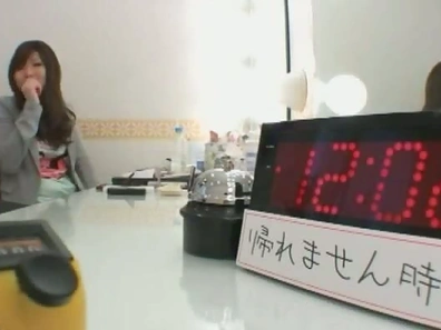 Sensual Japanese Babe Gets Covered In Semen After A Steamy Shagging