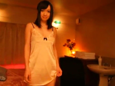 Sensual Bath Time: Hot Girlfriend Teasing His Dick Before Steamy Sex