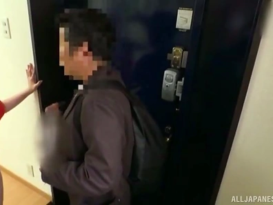 Intimate Hardcore Fuck with Hot Japanese Chick Leading to Messy Cumshot