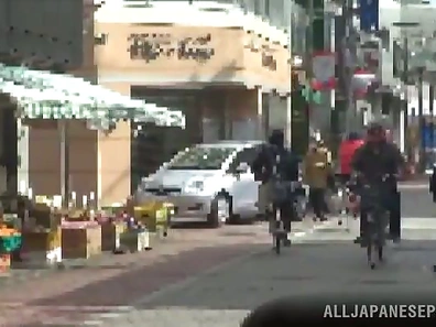 Sultry Japanese Girl Gives Hot Blowjob While Riding in the Car