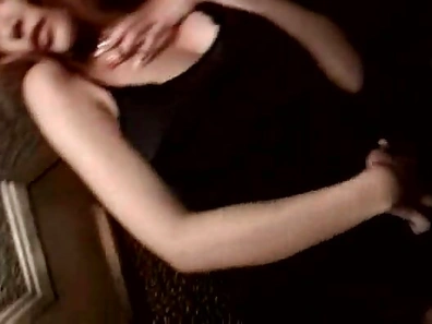 Amazing sex games with a skillful dick hungry sex queen