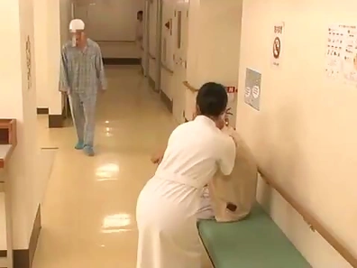 Sexy Japanese nurse cock sucking a patient