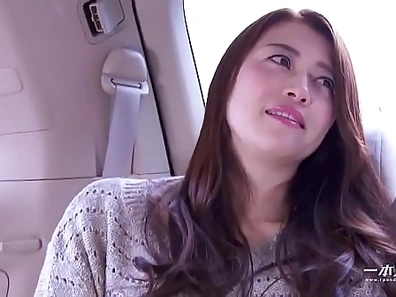 Maki Hojo will once again fascinate you with the heat-entanglement 1