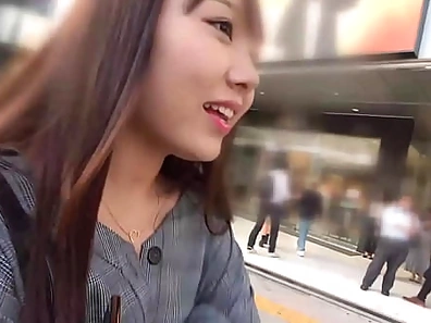 First date with Lina, who used to be a friend of benefits but we recently decided to be together! We had lovey-dovey sex!