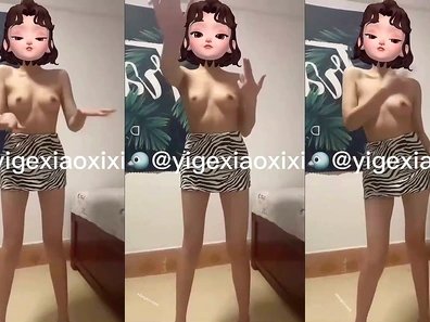 Sexy Fit Chinese Teen Shows Tits While Doing Hot TikTok Dance Moves