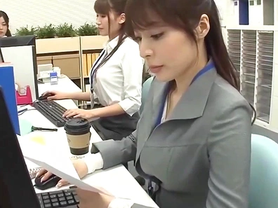 Office Orgies Unleashed! Japanese Trio's Uncensored Anal & Passionate Blowjobs