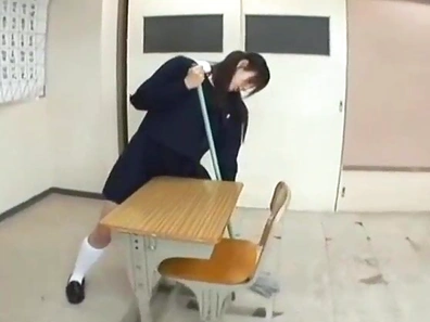 Passionate Japanese Teacher Facesits Her Lustful Teen Student Class