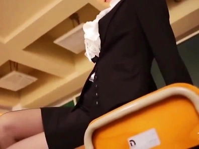 Brunette Beauty Maki Houjo Engages in Hot Uncensored Group Action Live