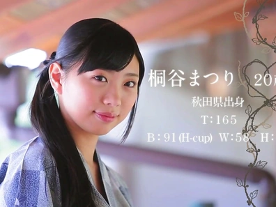 Salacious Matsuri Kiritani Shows Hot Poses During Naughty Threesome Action