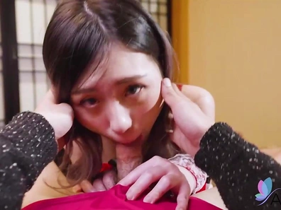 Hot Teenage Beauty Lin Siyu Enjoys Steamy Hardcore Action