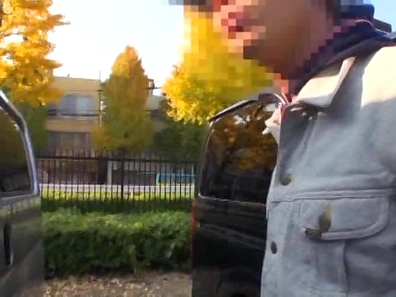 Petite babe Iku Sakuragi sucks and strokes a cock