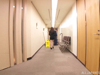 Slim Rukawa Rina is being made to suck and swallow