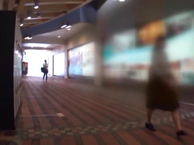 Foxy teen pleasured by a vibrator