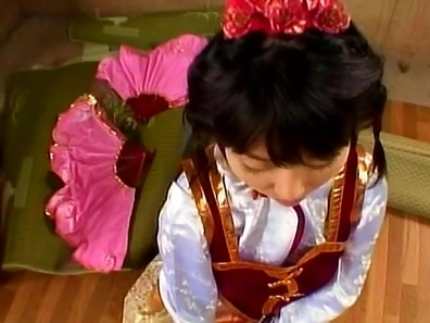 Lovely Japanese model gets a load of cum on her face