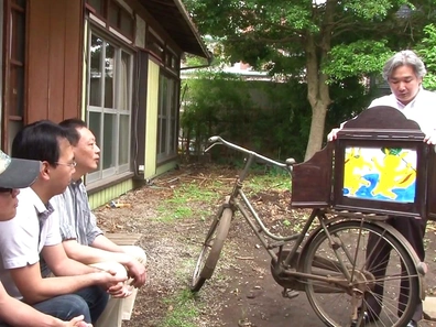 Sweet mature lady Ayumi Shinoda has hot sex with old guy