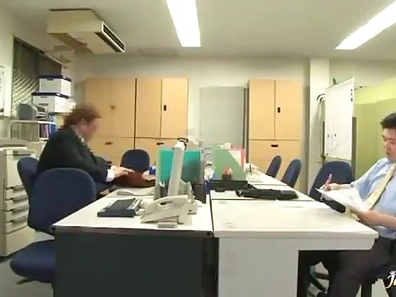 Akiho Yoshizawa eats her boss's ass and rides him